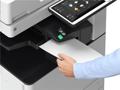 94-3-farbige Kopiermaschine